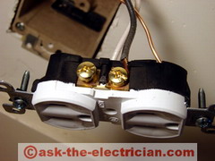 wiring light from outlet